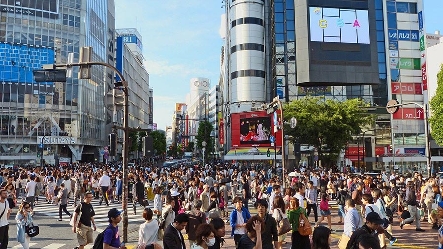 crowd in Japan